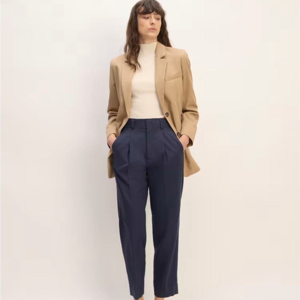 Everlane the way high taper pant size 12, navy/bone